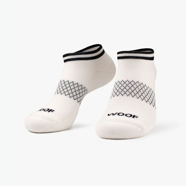 //ca.drwoofapparel.com/cdn/shopifycloud/storefront/assets/no-image-2048-a2addb12_grande.gif
